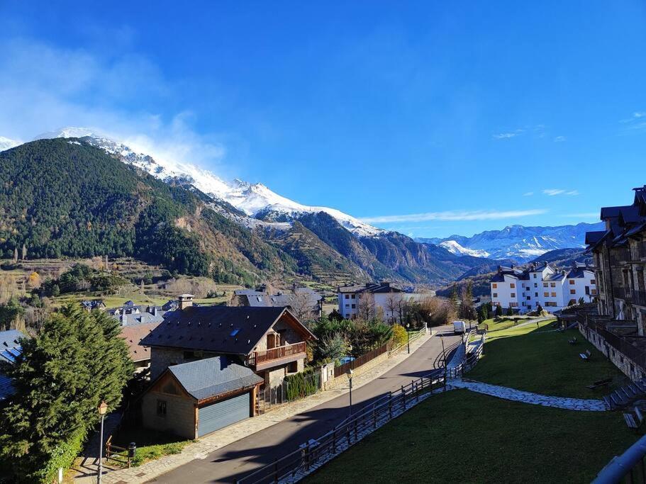 Boira, Ideal Familias, Preciosas Vistas, Garaje Incluido Sallent de Gállego Exterior foto